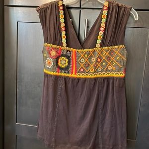 Ex Libris Ladies Summer Top. Size M. Has embroidery across the front and straps